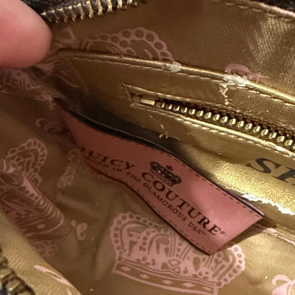 Vintage Juicy Couture Pink Suede Barrel Shoulder bag Y2K